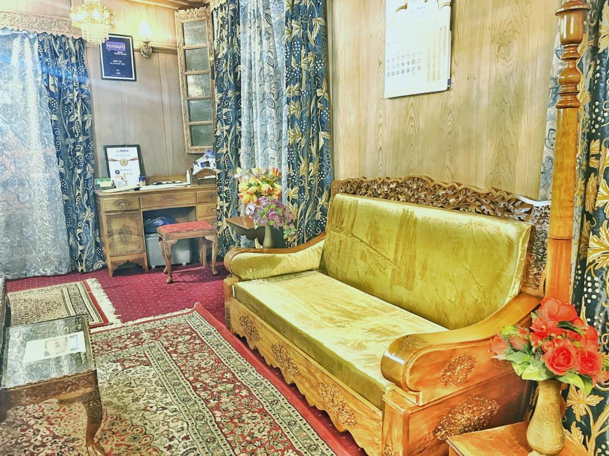 Lake Victoria Houseboats Bed and Breakfast Σριναγκάρ Εξωτερικό φωτογραφία