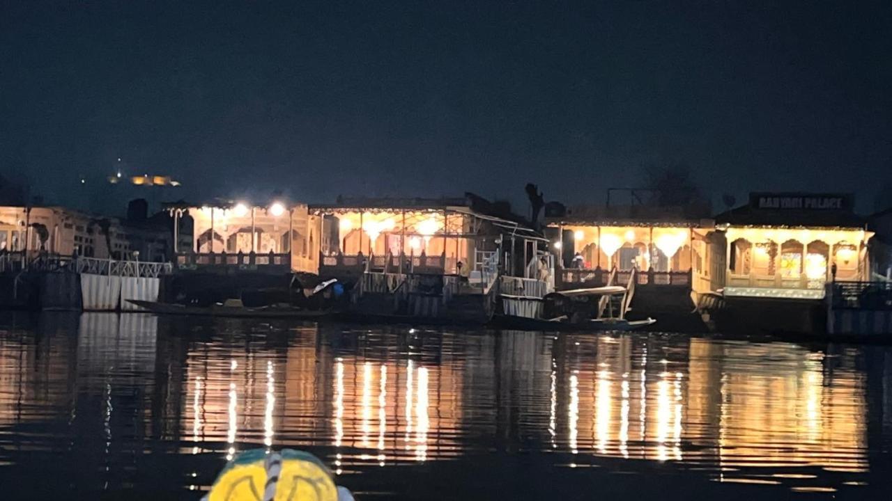 Lake Victoria Houseboats Bed and Breakfast Σριναγκάρ Εξωτερικό φωτογραφία